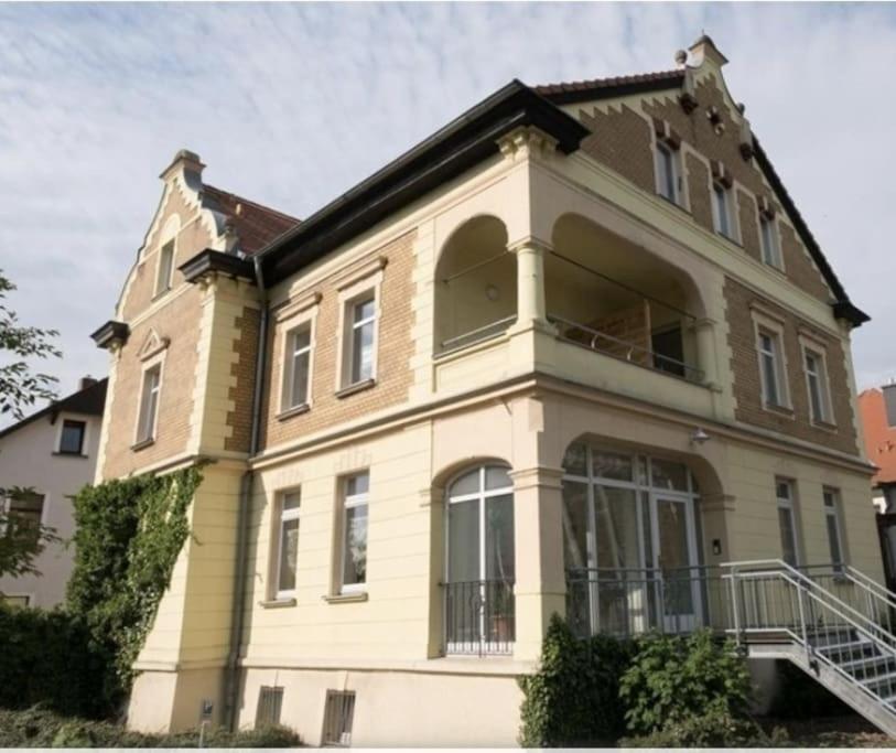 Ferienwohnung Direkt Am Kurpark Mit Gradierwerk Solestadt Bad Dürrenberg 外观 照片